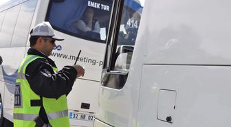 Tur Otobüslerine Denetimler Arttı