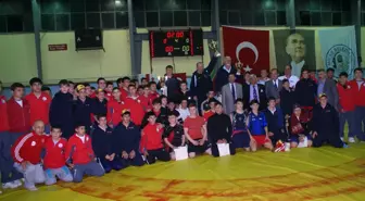 Milas'ta Güreş Dostluk Maçı