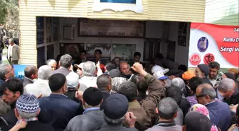 Ücretsiz Helva Dağıtımında İzdiham