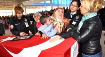 Şehit Polis Son Yolculuğuna Uğurlandı