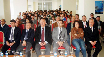Burhaniye'de Kaya Sunakları Turizme Kazandırılacak
