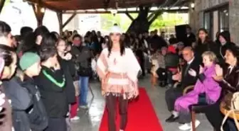 Mantar Festivaline Defileli Final