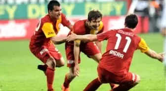 Derbi Maçta Gülen Galatasaray