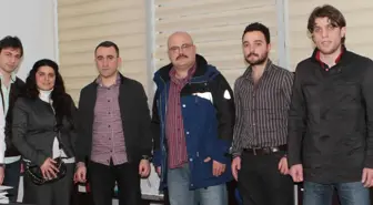 Gençlerin Dayanışması