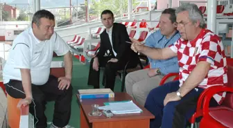 Doğan Seyfi Atlı Stadı Denetlendi