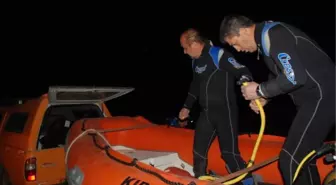 Kaçak Avcılar, Lodosta Baraj Gölündeki Adacıkta Mahsur Kaldı