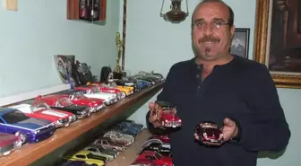 20 Yılda 250 Adet Klasik Minyatür Oto Biriktirdiler