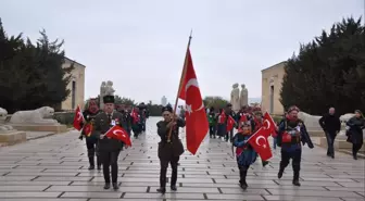 Aydın Efeleri 23 Nisan'da Minikleri Yalnız Bırakmadı