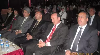 Üniversite Öğrencilerine Kutlu Doğum Konferansı