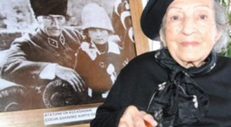Atatürk'ü Gören 90 Yıllık Anı