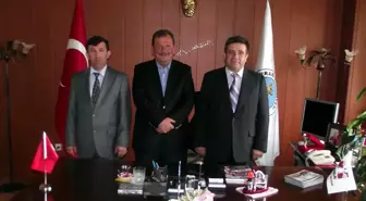 Edremit Uedaş Müdürü Yılmaz, Başkan Lofçalıoğlu'nu Ziyaret Etti