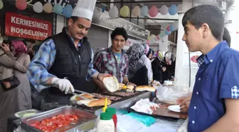 Öğrenciler Yararına Kermes