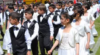 Siverek'te 23 Nisan Coşkusu