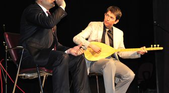 Ahlat İçin Bir Saz Birsöz Müzik Yarışması Yapıldı