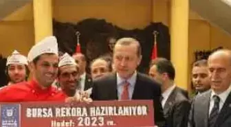 Başbakandan 2 Kilometrelik Börek Denemesine Tam Destek