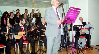 Burhaniye'de Profesörler Korosu Konseri
