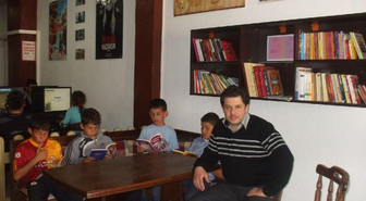 Bir Saat Kitap Okuyana Bir Saat Bedava İnternet