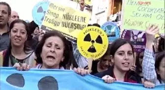 Taksim'de Çernobil Protestosu