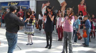 İzmek'in Müzik Kurslarına Yoğun İlgi