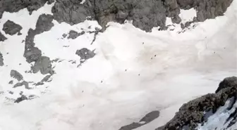 Tunceli'de PKK'nın Ana Sığınağına Şafak Baskını