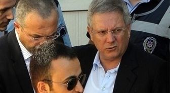 Aziz Yıldırım Mahkeme Salonunu Terk Etti