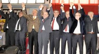 Bakan Bayraktar: 'Avrupa'da Kriz, Etrafımızda Ateş Çemberi, Türkiye'de İstikrar Var