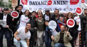 'Tiyatro Halkındır Tayyip'in Değil'