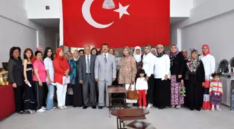 Çeşmeli'de El Sanatları Sergisi Açıldı