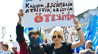 'Sevişe Sevişe Kazanacağız' 
