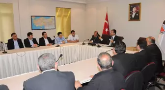 Esnaftan Vali Toprak'a Ziyaret