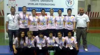 Adü Bayan Futsal Takımı Türkiye Şampiyonu