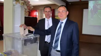 Gediz'de İlksan Delege Seçimlerini Eğitim Bir-Sen Adayı Ali Demiray Kazandı