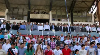 Şampiyon Evinde Son Maçında Mağlubiyet ile Tanıştı