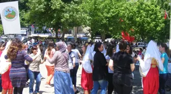 Söke'de Bahar Kutlamasında Balkan Esintileri
