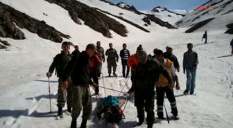 Mehmetçik'ten Turist Kurtarma Operasyonu