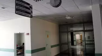 Bürokrasi Yüzünden Onarım Yapılamadı ve Hastaneyi Su Bastı