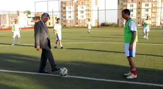 Şehit Fahri Yaldız Futbol Turnuvası Başladı