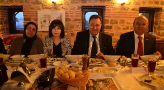 Şehrengiz 3 Yaşına Bastı!