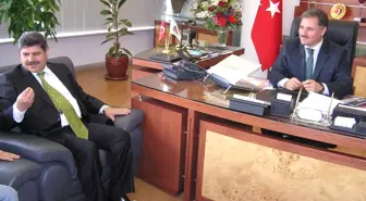 Yazar İsmail Kapan, Malatya Belediye Başkanı Ahmet Çakır'ı Ziyaret Etti