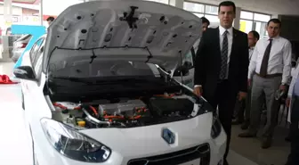 Elektrikli Otomobil Denizli'de Tanıtıldı