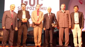 Gaün'de 'Göç' Konulu Panel