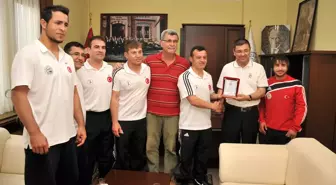 Milli Güreşçilerden Tokat'a Ziyaret