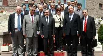 'Ajans Aboneliğinde KDV İndirilmeli'