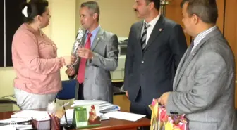 Bel-Bir-Sen Özel İdarenin Annelerini Unutmadı