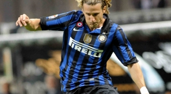 Forlan Milano'ya Veda Ediyor! Yeni Rota...