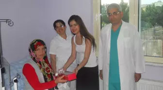 Anneler Gününde Anne Oldular