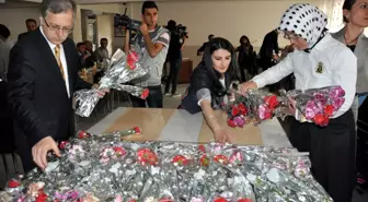 Hemşireler Haftası ve Ebeler Günü Kutlandı