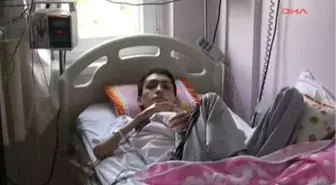 Yatağa Mahkum Olarak Yaşayan 18 Yaşındaki Emre, Yürümek ve Koşmak İstiyor Konya'da 5 Yaşındayken...