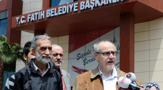 Fatih Belediyesi Önünde 'Sulukule' Tartışması