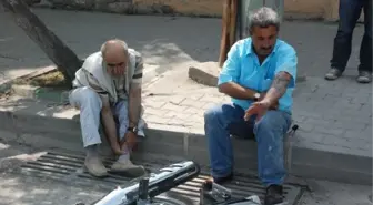 Otomobil Motosiklete Çarptı: 2 Yaralı